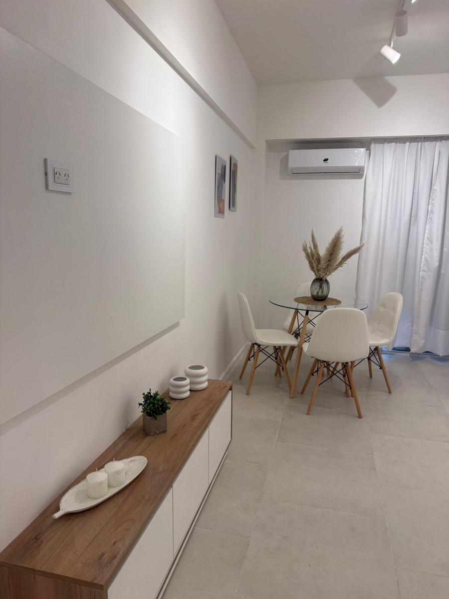 Venta de departamento de 1 ambiente, interno, en excelente ubicación