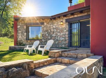 Casa · 137m² · 4 Ambientes · 2 Cocheras · Casa en Venta La Cumbre Cruz Chica. 3 Dorm..