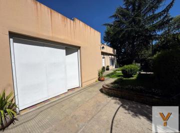 Casa · 150m² · 3 Ambientes · Casa en Venta - 2 Dorm. 1 Baño - Saladillo