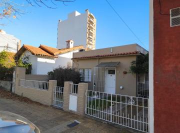 Casa · 85m² · 3 Ambientes · 1 Cochera · Casa en San Miguel