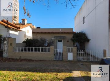 Casa · 85m² · 3 Ambientes · 1 Cochera · Casa en San Miguel