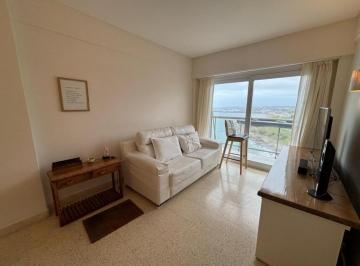 Departamento · 43m² · 2 Ambientes · Alquiler 24 Meses 2 Amb. Playa Chica, Frente Al Mar