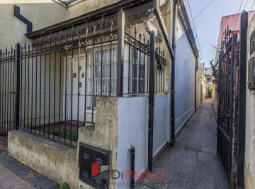 PH · 47m² · 3 Ambientes · Oportunidad Venta PH 3 Amb con Patio Caseros Santos Lugares a Reciclar