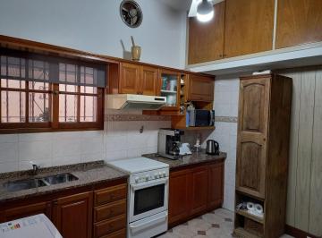 Casa · 170m² · 4 Ambientes · 1 Cochera · Venta Casa 4 Ambientes Don Bosco