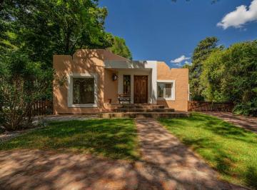 Casa de 4 ambientes, Pilar · Alquiler Golfers Country Club, Gran Parque, Pileta y Quincho Cerrado.