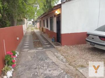 Casa · 43m² · 3 Ambientes · 1 Cochera · Casa en Venta - 2 Dormitorio 1 Baño - Cochera - 86 m² - Mar del Tuyú