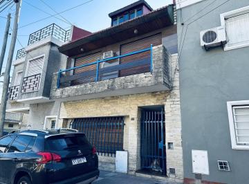 Casa · 200m² · 6 Ambientes · Casa 6 Ambientes Lanús Este - Apta Crédito