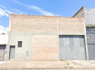 Bodega-Galpón · 1058m² · 8 Ambientes · Galpón de 1.058 m² - 1 de Mayo 3143