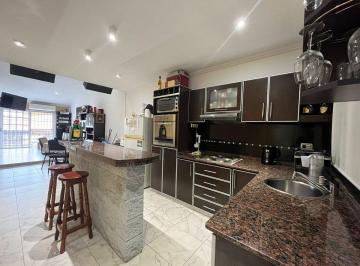 Departamento · 63m² · 2 Ambientes · Depto en Venta 2 Ambientes en Valentin Alsina