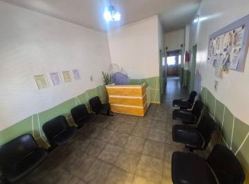 Casa · 90m² · 3 Ambientes · 1 Cochera · Casa 3 Ambientes en Venta Centro de Glew Apta Cred