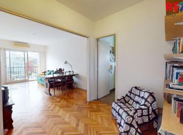 Departamento · 65m² · 3 Ambientes · Venta Dpto 3 Amb C/balcon Muy Luminoso - Caballito