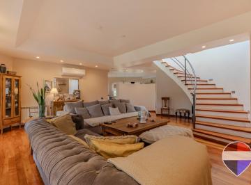 Casa · 261m² · 4 Ambientes · 2 Cocheras · Casa en Venta City Bell - Los Ceibos
