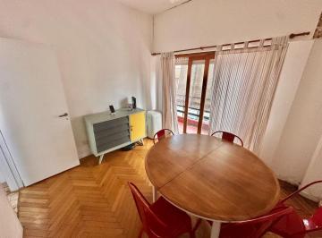 Casa · 335m² · 7 Ambientes · 2 Cocheras · Venta Casa 7 Amb con Cochera, Terraza y Local!
