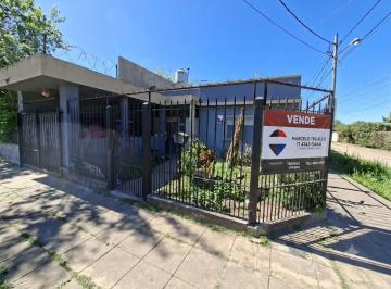 Casa · 78m² · 4 Ambientes · 1 Cochera · Venta Casa 4 Amb C/ Cochera en Terreno Propio