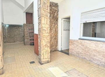 PH · 81m² · 2 Ambientes · PH en Planta Baja 2 y 1/2 Ambientes L. del Mirador