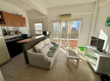 Departamento · 44m² · 2 Ambientes · 1 Cochera · Alquiler Almagro 2 Amb. Bcon Terraza. Cochera