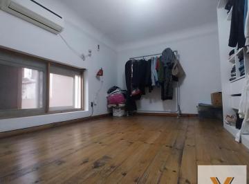 PH · 130m² · 6 Ambientes · PH en Venta - 3 Dorm. 2 Baños - La Plata