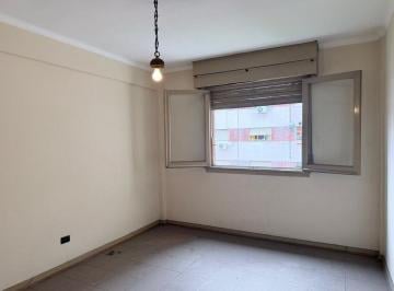Departamento · 49m² · 3 Ambientes · Venta Departamento 3 Amb a Reciclar La Boca