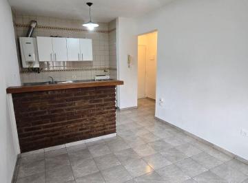 Departamento de 2 ambientes, Balvanera · Alquiler Departamento 2 Ambientes Al Frente