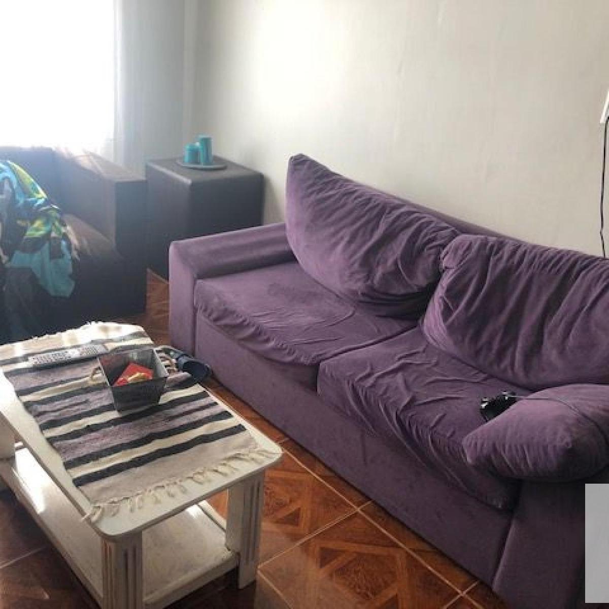 Casa 4 dorm, 250m² con cochera para 2 autos — Intendente Vignolo