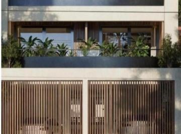 Casa · 165m² · 4 Ambientes · 1 Cochera · Tríplex 4 Ambientes, Cochera, Jardín, Piscina en Florida