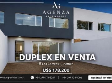 PH · 118m² · 4 Ambientes · 1 Cochera · PH en Venta, Los Cerezos II Plottier