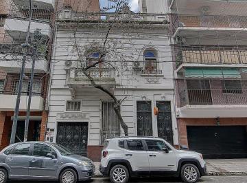 Terreno · 379m² · Terreno Emplazado en El Barrio de Belgrano Sobre La Calle Cuba Entre Av Congreso y Ugarte.