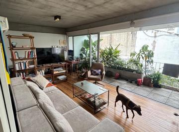 Departamento de 3 ambientes, Villa Urquiza · Departamento con Amplio Ventanal y Balcón Integrado