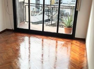 Departamento de 3 ambientes, Almagro · Departamento de 3 Ambientes, Almagro Al Frente con Balcón