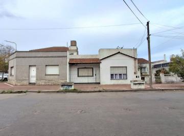 PH · 75m² · 3 Ambientes · Venta PH Independiente Al Frente San Jose