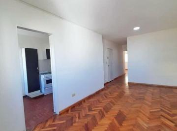 Departamento · 75m² · 2 Dormitorios · Departamento - Macrocentro