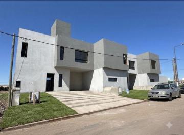 Casa de 5 ambientes, Córdoba · Duplex 3 Dorm + 3 Baños + Cochera Doble.