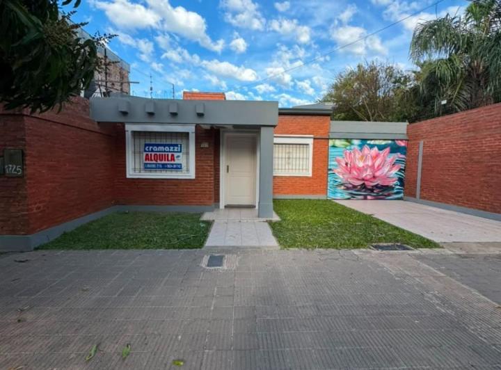 Casa · 90m² · 4 Ambientes