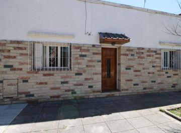 PH · 78m² · 3 Ambientes · Venta PH de 3 Amb Montecastro con Patio y Terraza