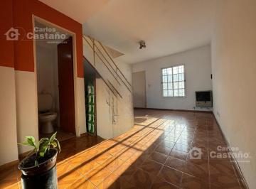 Casa · 88m² · 4 Ambientes · 1 Cochera · A 1/c de Estación, Dúplex 4 Amb. con Cochera y Fondo