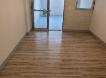 Departamento de 1 ambiente, Vicente López · Muy Buen Dpto 1 Amb con Patio