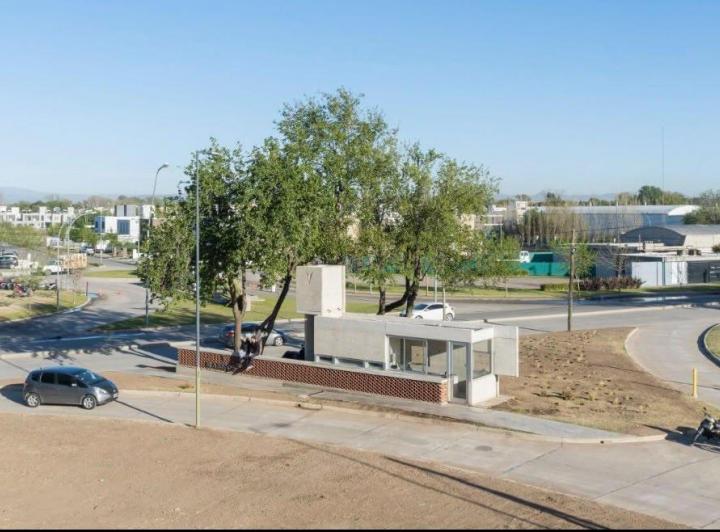 Terreno · 417m²