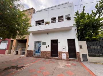 Casa · 350m² · 7 Ambientes · Venta Dos Casas con Local en Zona Casa de Gobierno