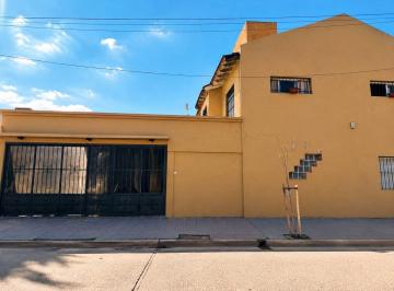 Casa · 3 Ambientes · 1 Cochera · Casa en San Nicolas de Los Arroyos