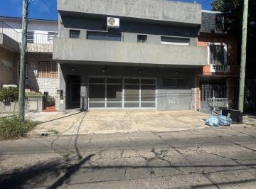 Departamento · 44m² · 2 Ambientes · Venta PH 2 Ambientes Al Frente en Ramos Mejía!