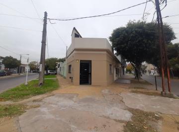 PH · 40m² · 2 Ambientes · PH Frente 2 Ambientes en Alquiler. Jose Leon Suarez