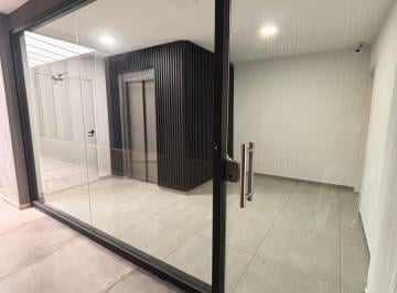 Departamento de 2 ambientes, Monte Castro · Semipiso 2 Amb 55 m² Vestidor Balcon Categoria