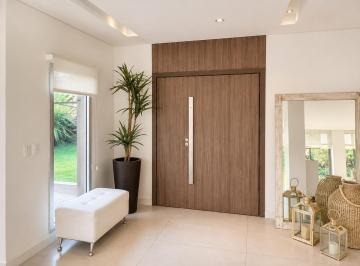 Casa · 800m² · 6 Ambientes · 4 Cocheras · Casa en Venta 6 Ambientes en Haras Santa María
