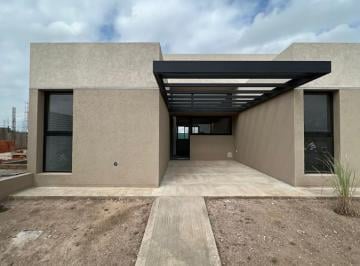 Casa · 73m² · 3 Ambientes · Casa - Docta