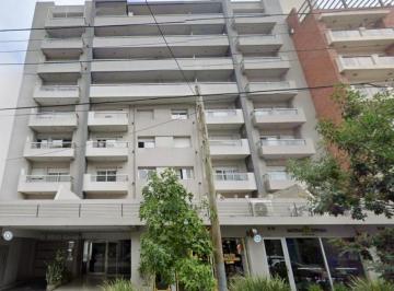 Departamento · 53m² · 2 Ambientes · 1 Cochera · Departamento de 2 Amb. con Cochera, Nicolas Avellaneda 900, Castelar.