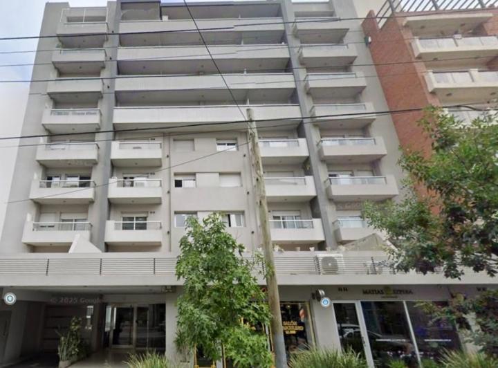 Alquiler 2 ambientes en Castelar