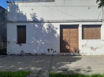 Casa · 84m² · 4 Ambientes · Casa Dentro de Los Bulevares en Reconquista
