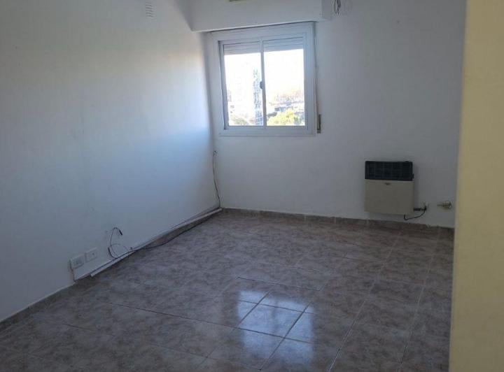 Departamento de 3 Ambientes con Cochera