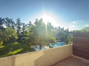 Departamento · 81m² · 3 Ambientes · 1 Cochera · Alquiler en Bosque Alto Morus