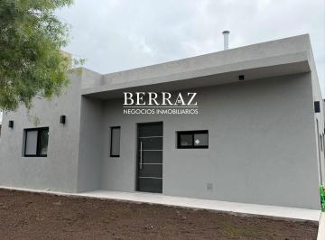 Casa · 120m² · 4 Ambientes · 1 Cochera · Casa Venta 3 Dorm. Barrio San Ramón Lote de 400 m² Pilar del Este, Zona Norte